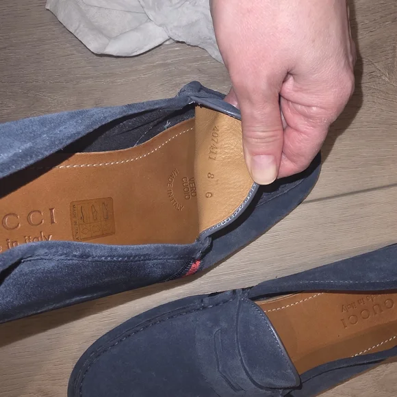 Gucci Navy Suede Loafers with Red Stripe - Picture 2 of 5